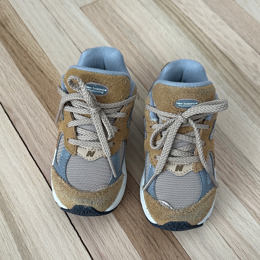New Balance toddler sneaker - 2002R size 7